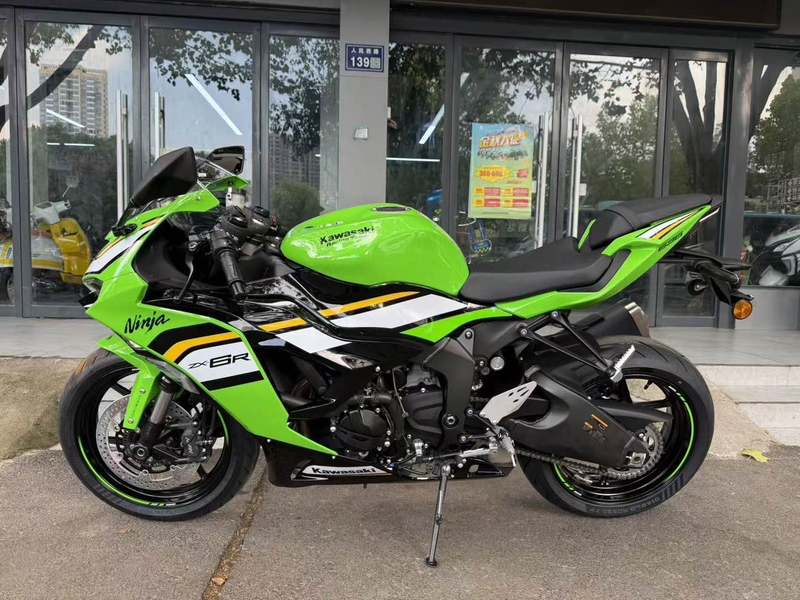 川崎 Ninja ZX-6R 