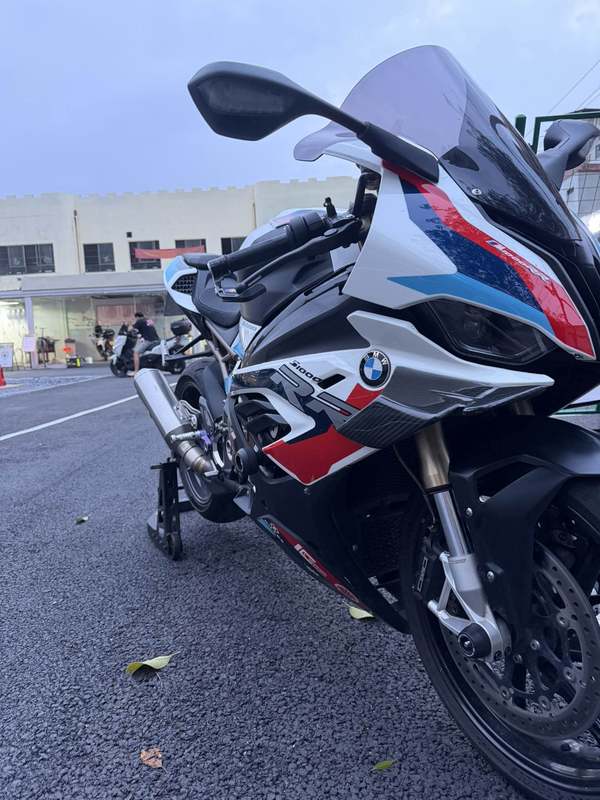 宝马 S 1000 RR