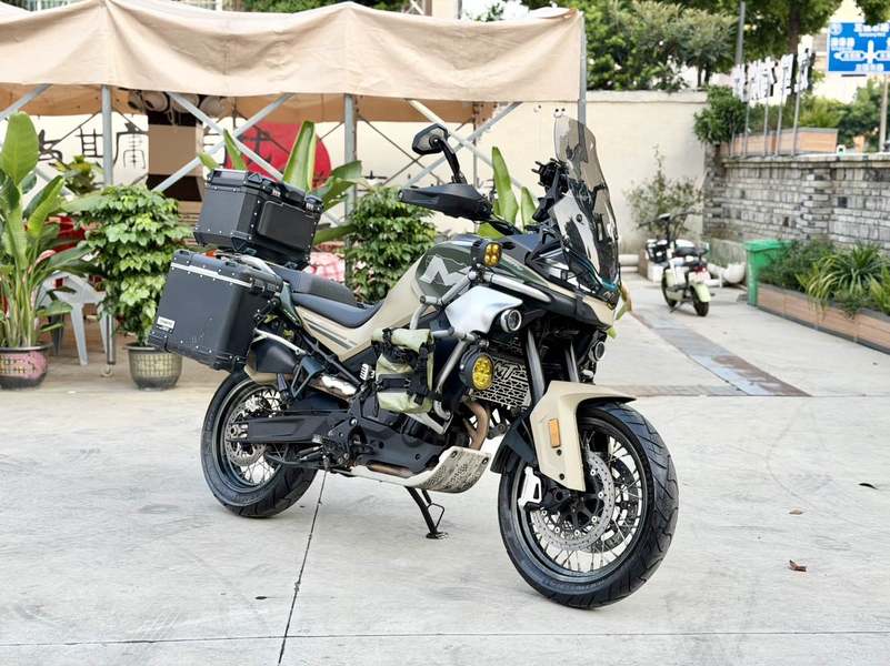 春风 800MT