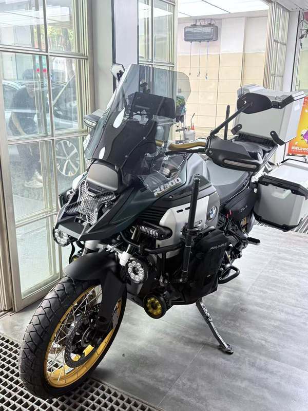 宝马 R 1300 GS