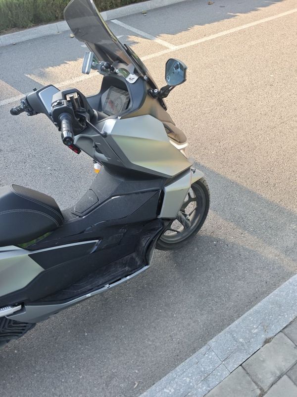 新大洲本田 NS150GX