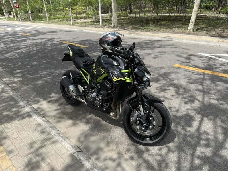 川崎 Z900
