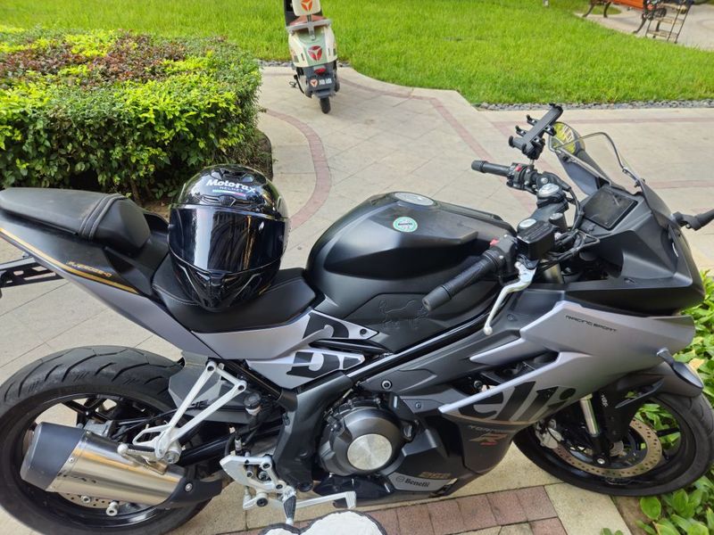 贝纳利 龙卷风 Tornado 252R
