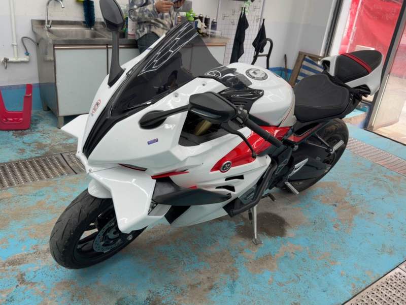 无极 RR660