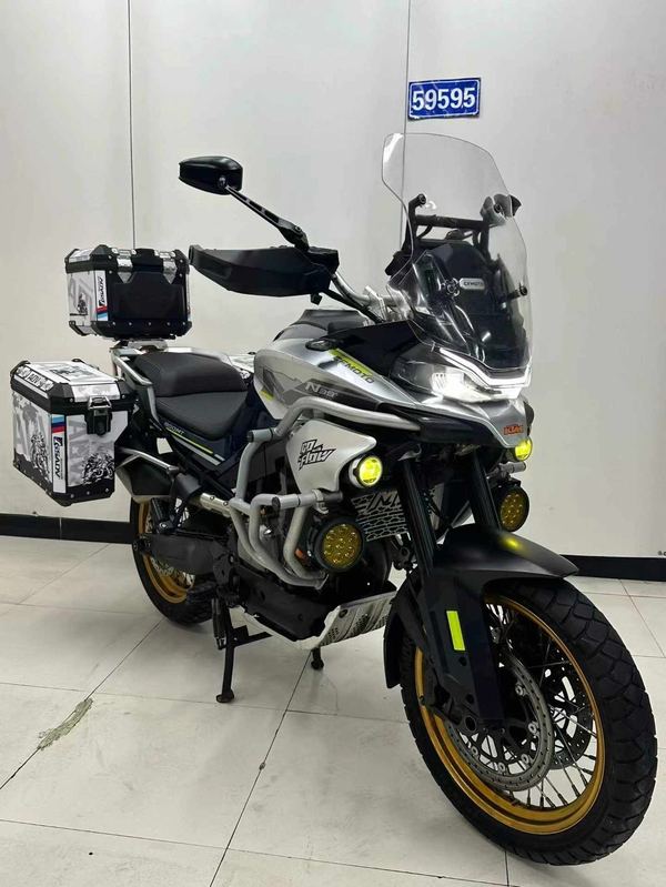 春风 800MT