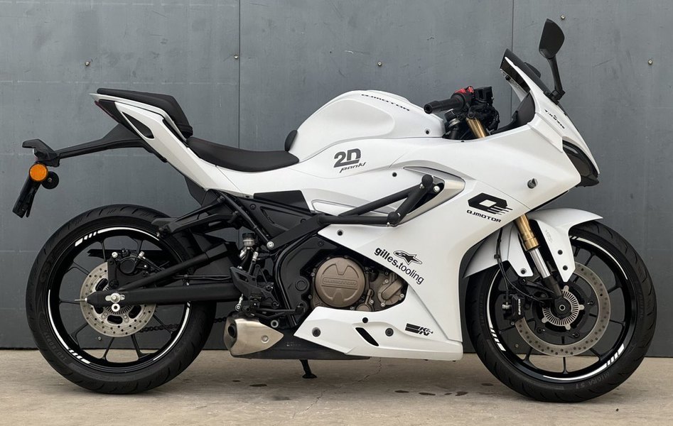 QJMOTOR 赛250