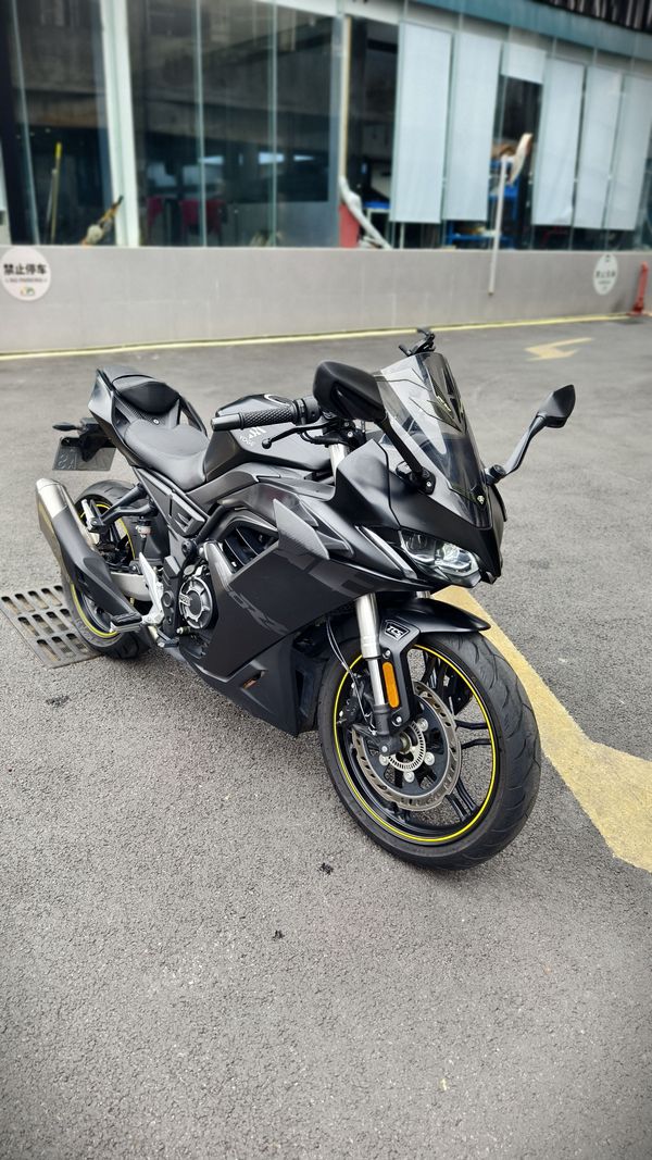 无极 250RR