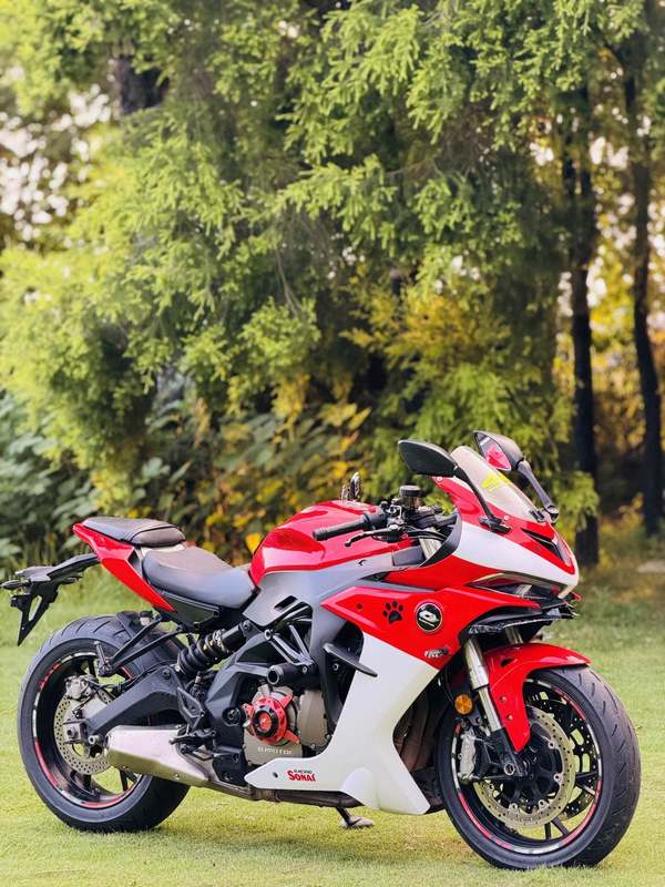 QJMOTOR 赛600
