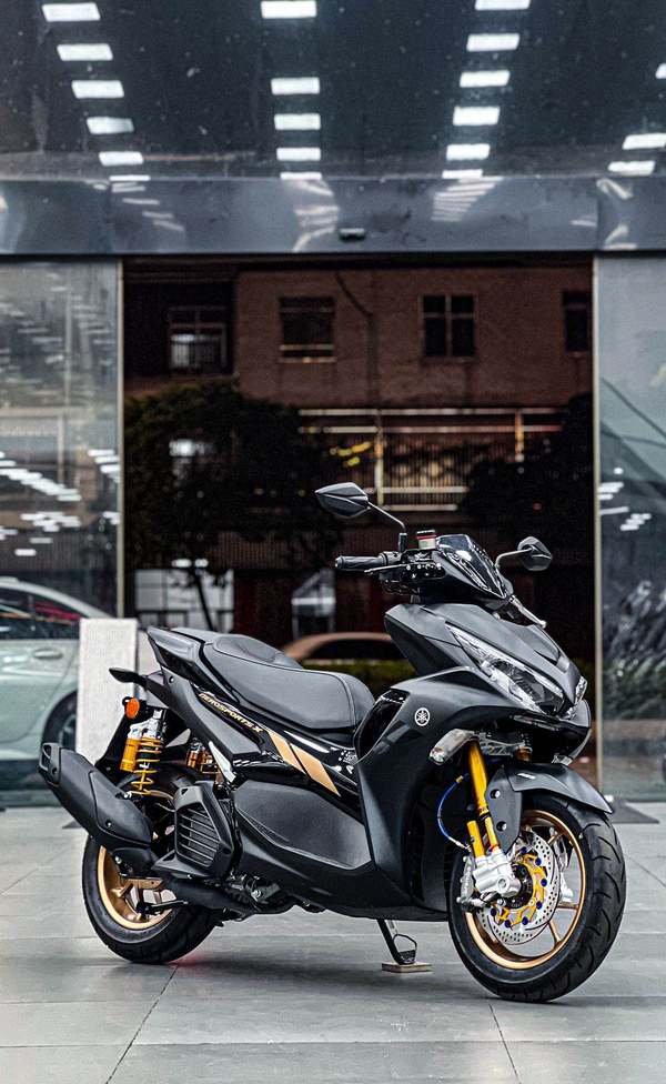 雅马哈 AEROSPORTS X
