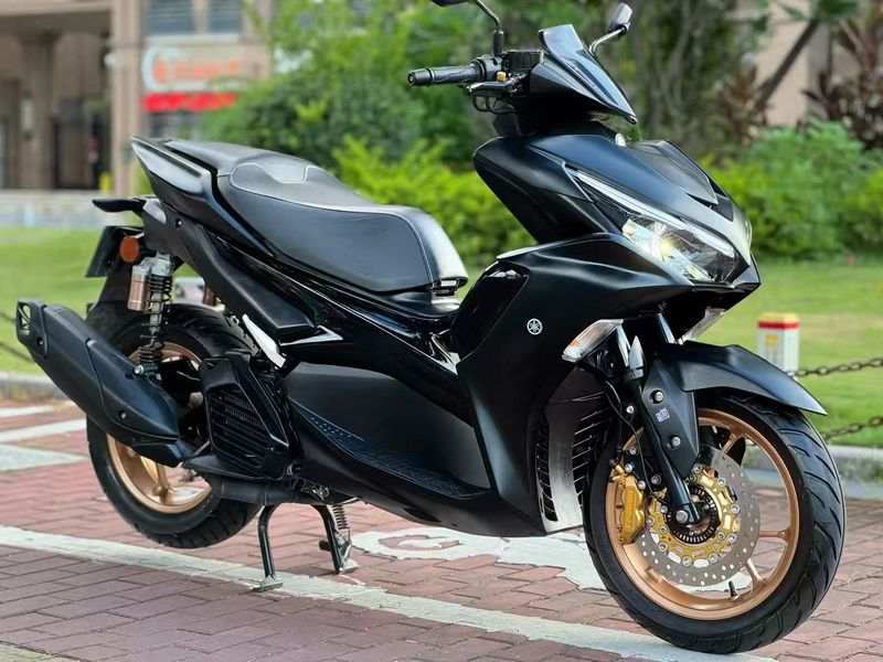 雅马哈 AEROSPORTS X