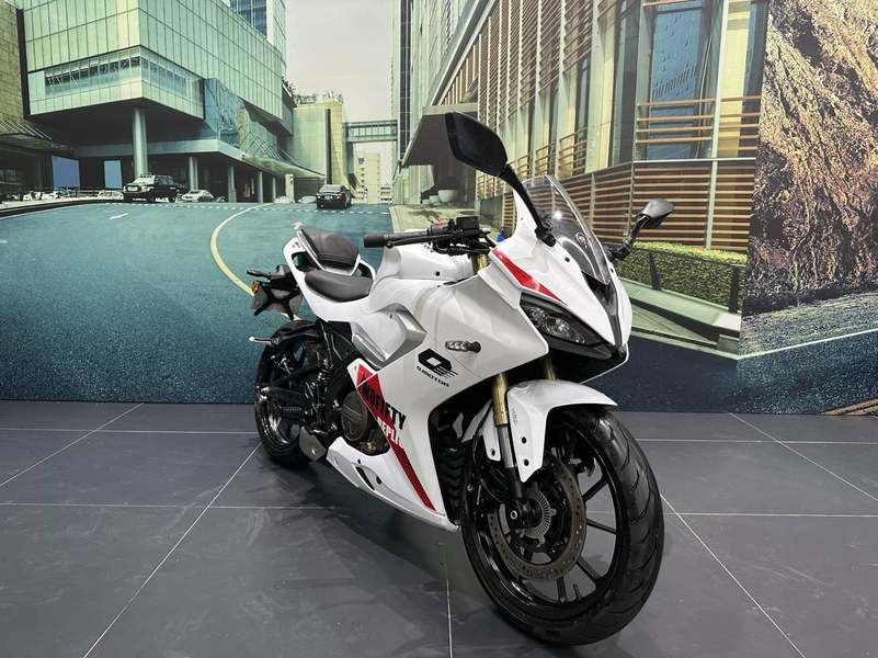 QJMOTOR 赛250