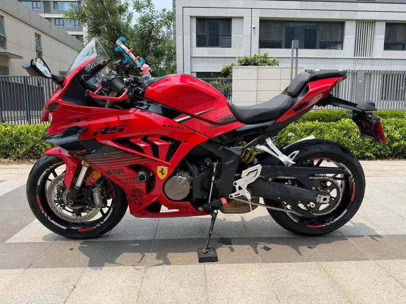QJMOTOR 赛600