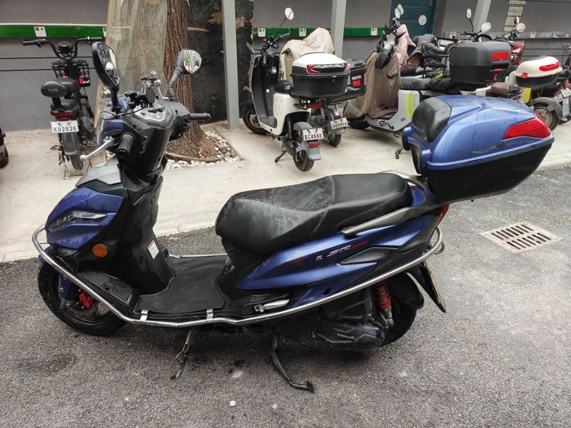 豪爵 USR125 