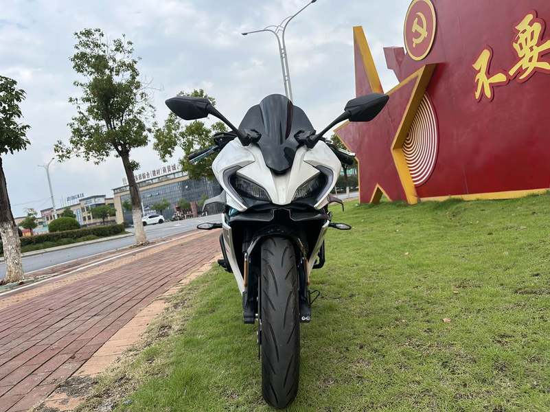 春风 250SR