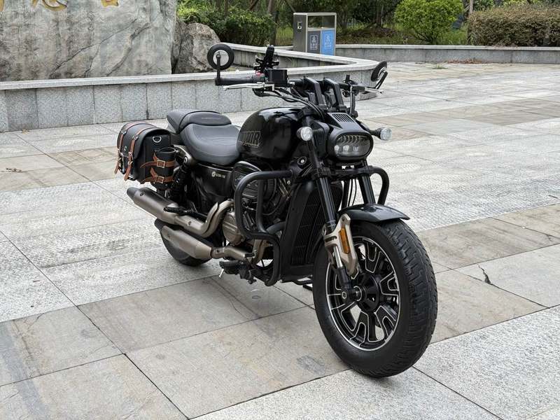 QJMOTOR 闪350