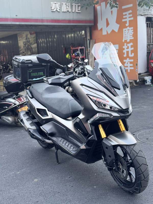 光阳 赛艇 X350