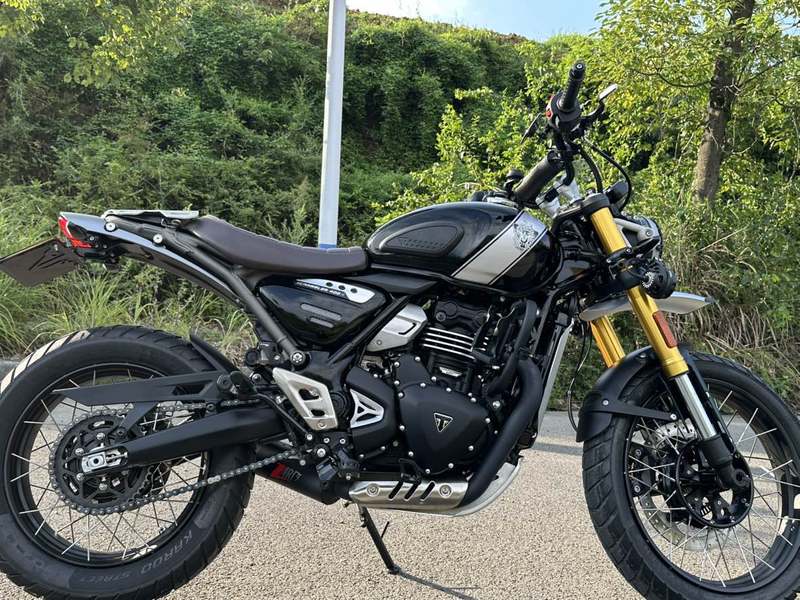 凯旋 Scrambler 400 X
