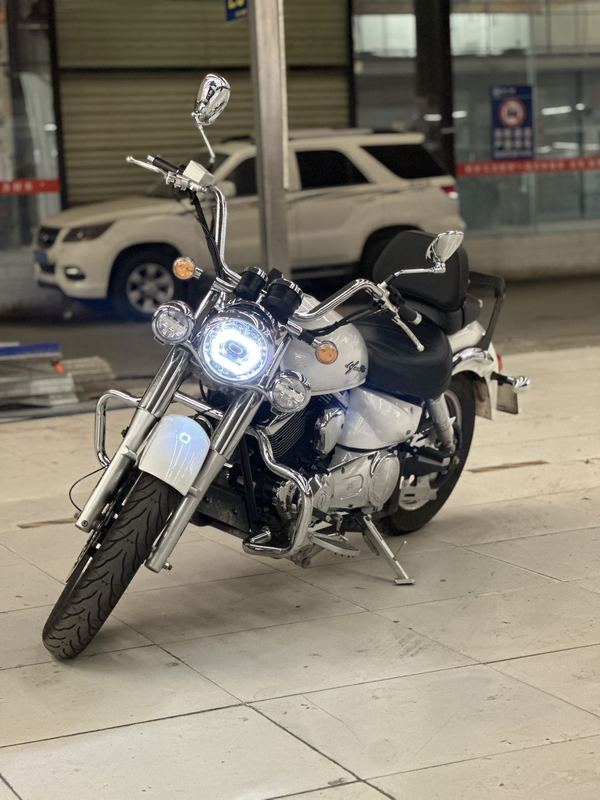 力帆 V16