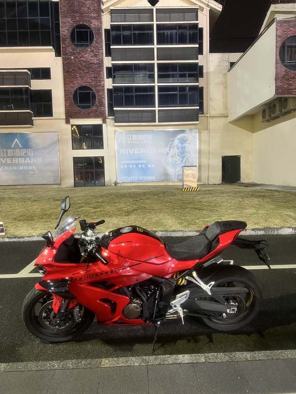 QJMOTOR 赛600