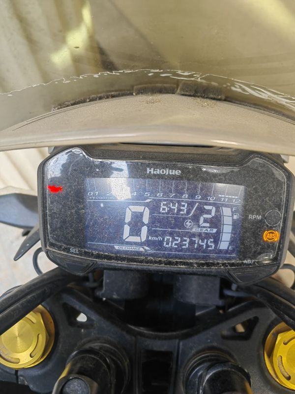 豪爵 XCR300