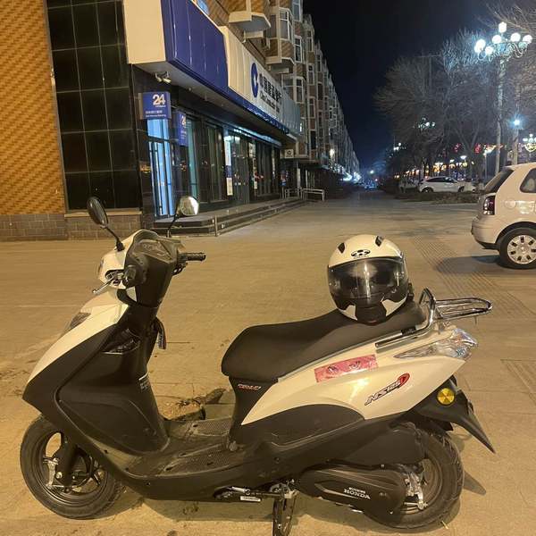 新大洲本田 NS125D