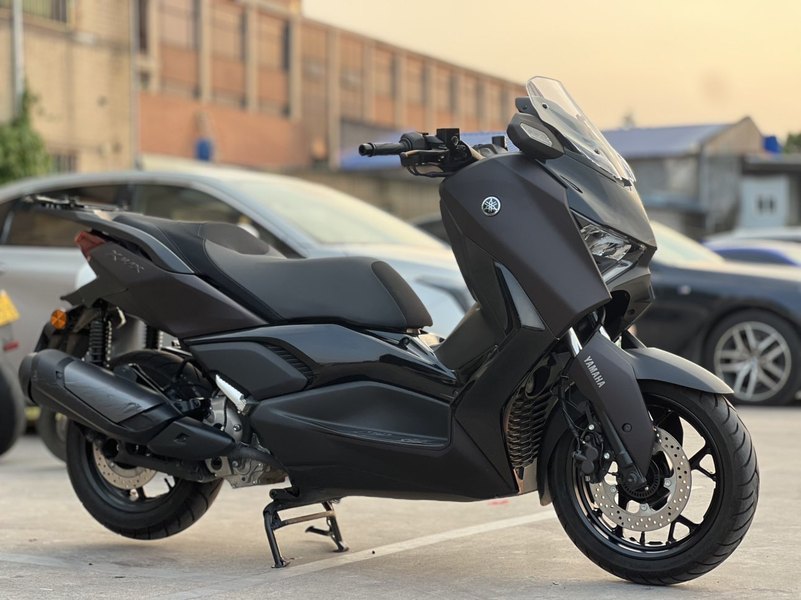 雅马哈 XMAX
