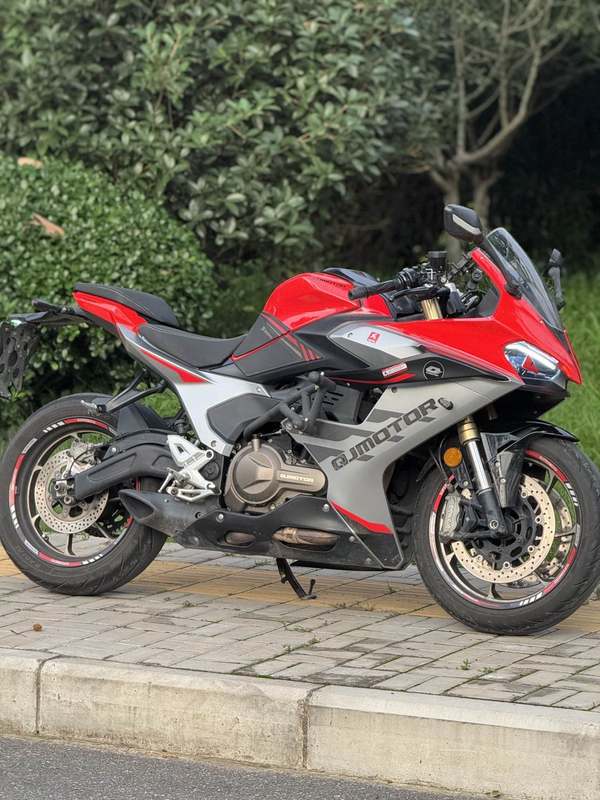QJMOTOR 赛550