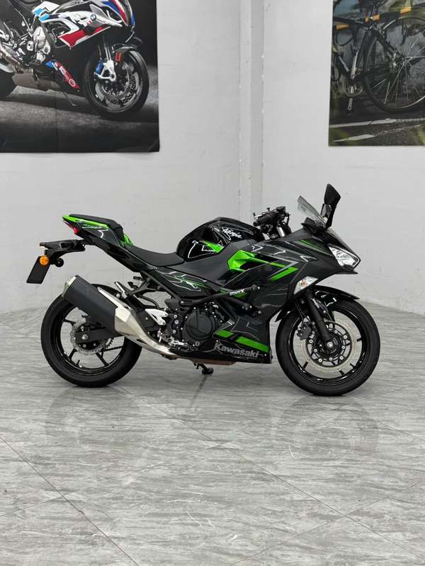 川崎 Ninja 400