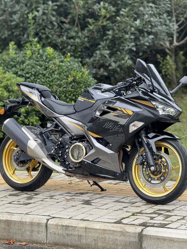 川崎 Ninja 400