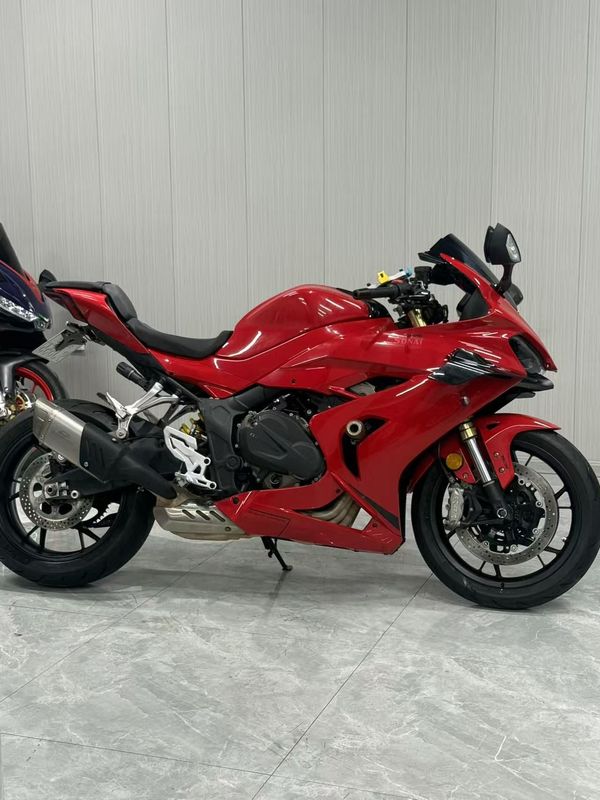 QJMOTOR 赛600