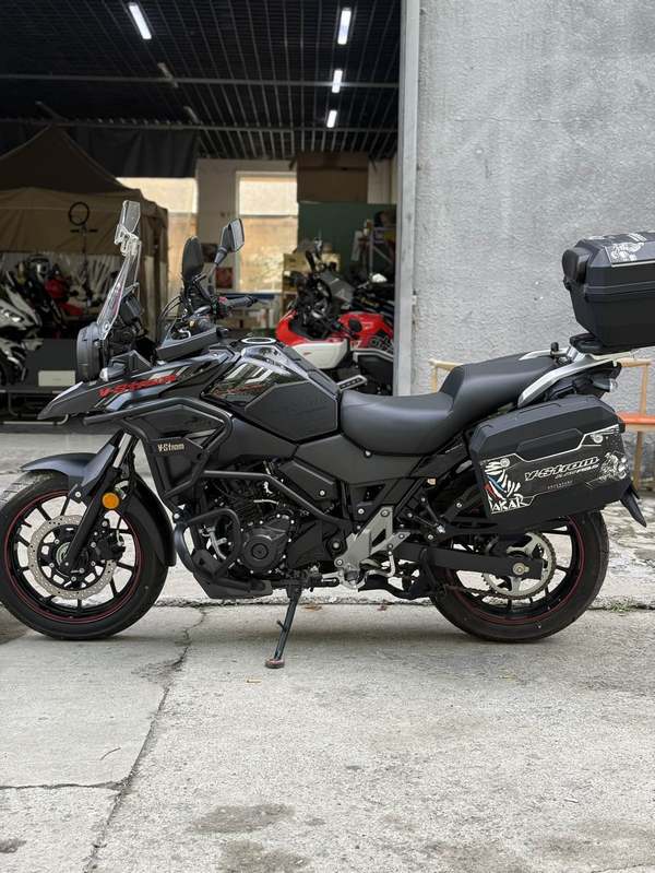 豪爵铃木 DL250