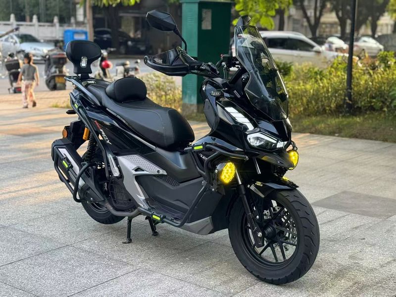 宗申 猎鹰150ADV