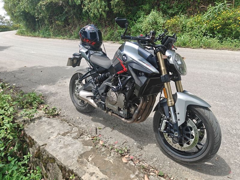 QJMOTOR 追600
