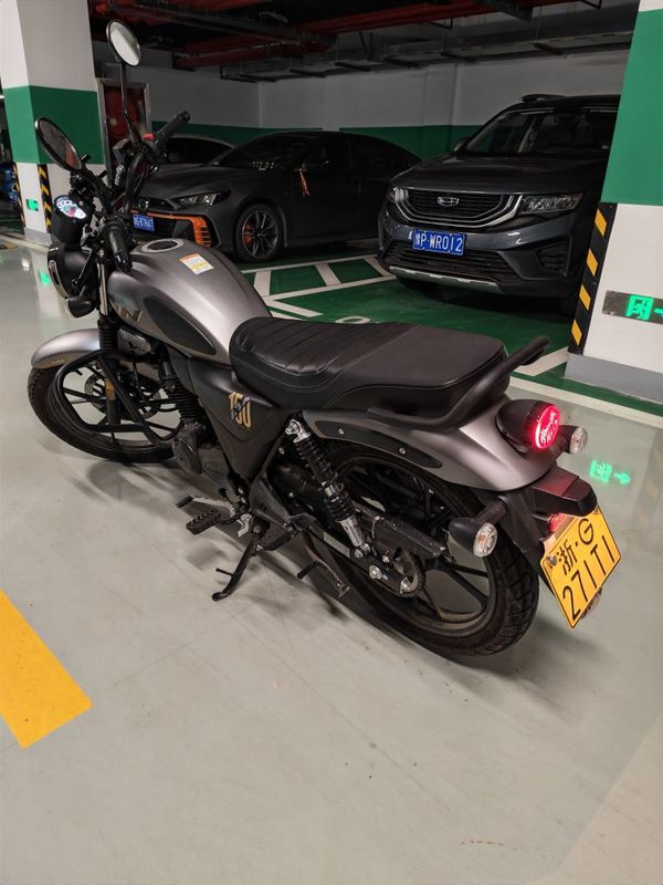 豪爵 DN150