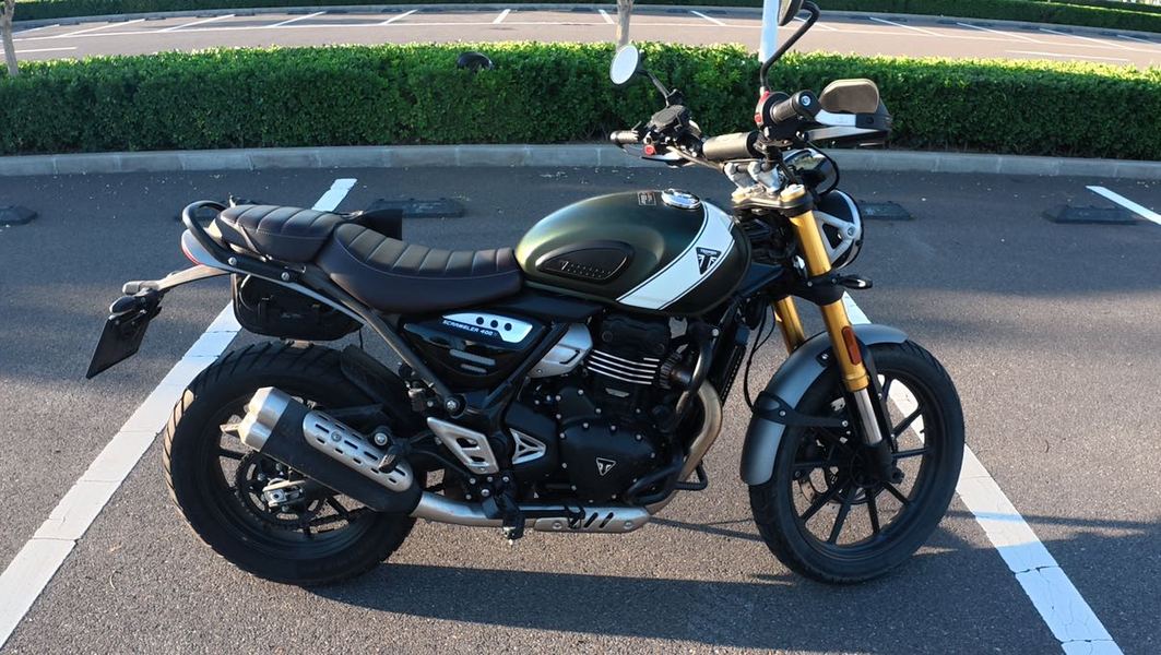 凯旋 Scrambler 400 X