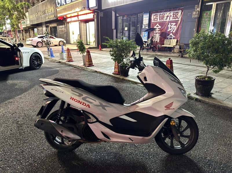 新大洲本田 PCX