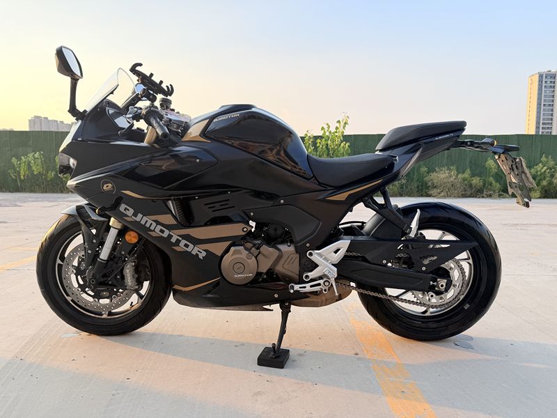 QJMOTOR 赛550