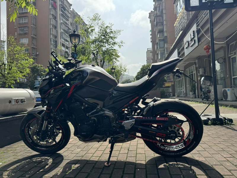 川崎 Z900
