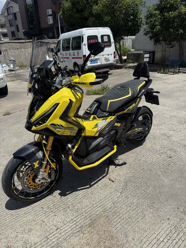 本田DREAMWING X-ADV 750