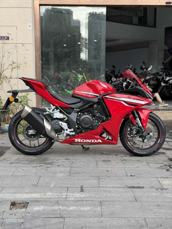 本田 CBR500R Four