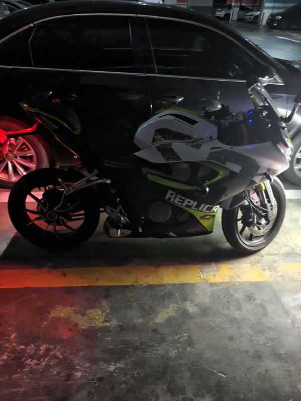 QJMOTOR 赛250