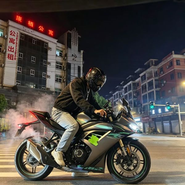 无极 250RR