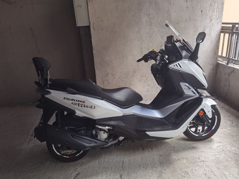 SYM三阳 巡弋 Cruisym 300