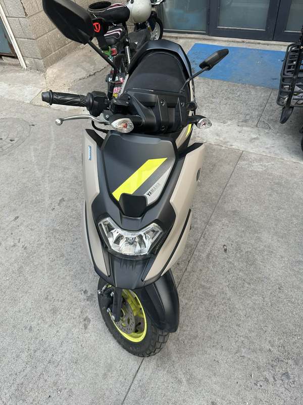 建设雅马哈 福颖125