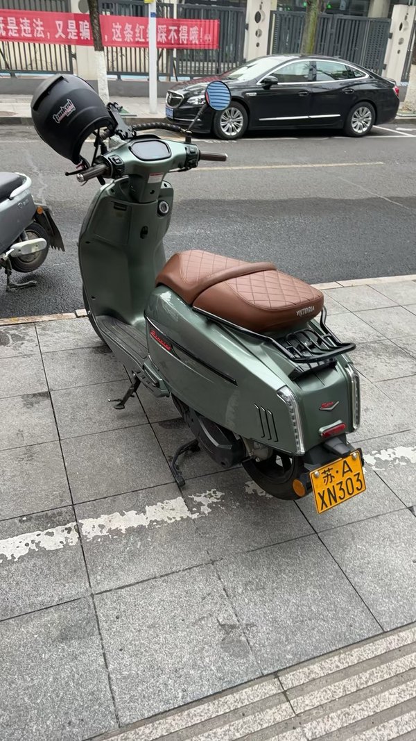 维多利亚 Sixties 150i