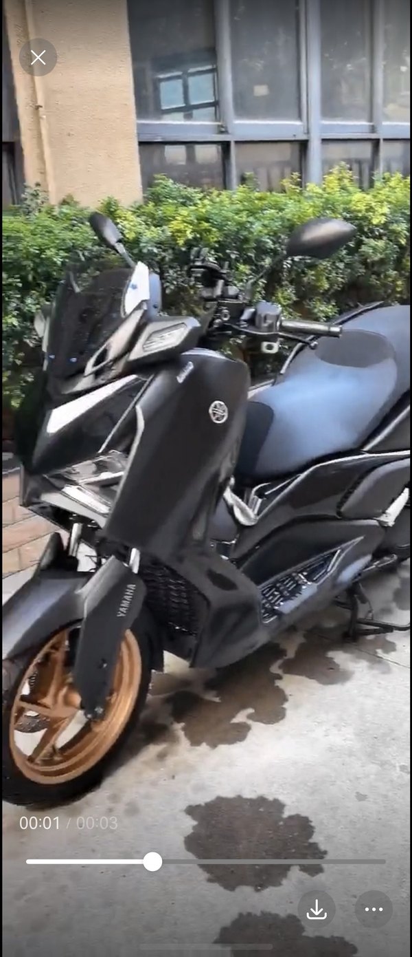 雅马哈 XMAX