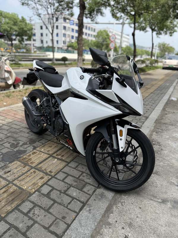 凯越 250RR 刺鸟