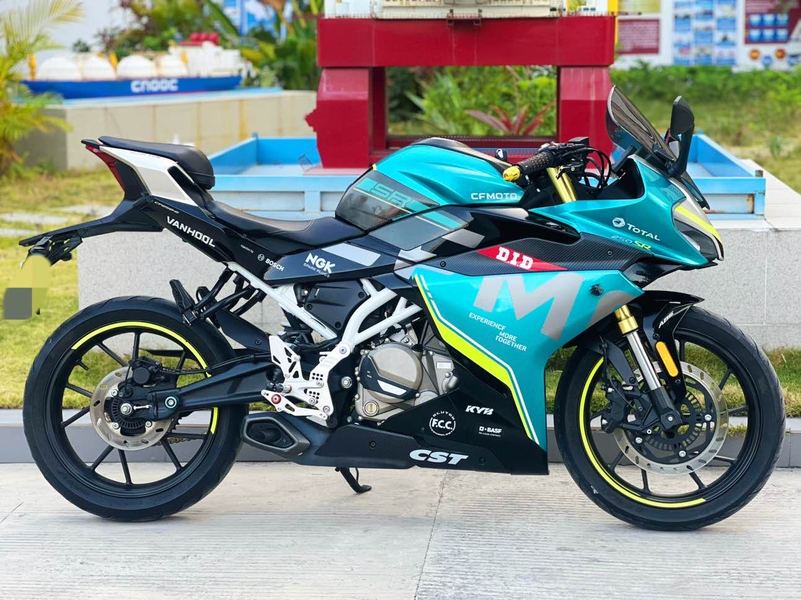 春风 250SR