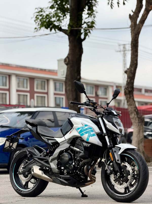 春风 400NK
