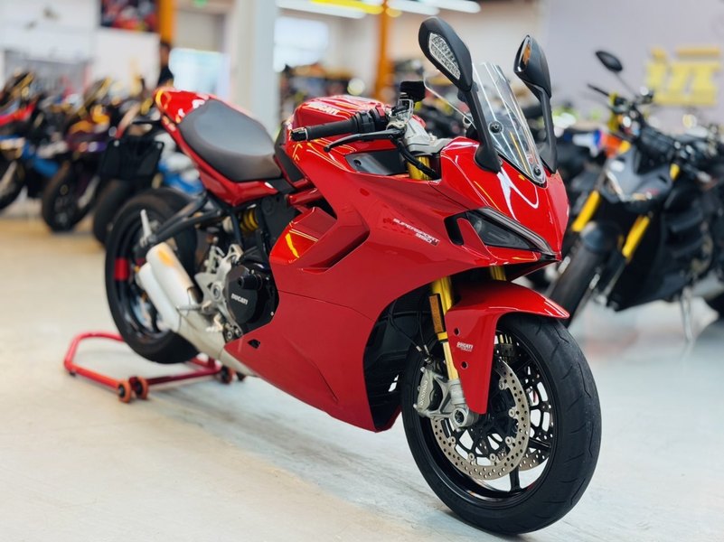 杜卡迪 SuperSport